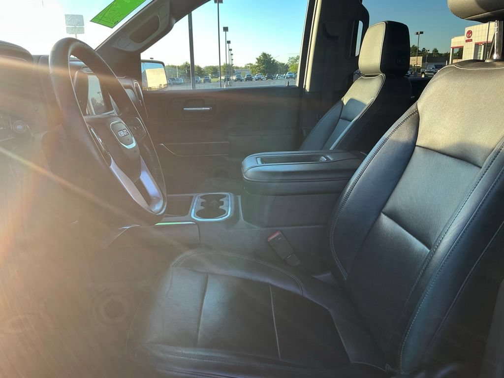 Used 2020 GMC Sierra 1500 SLT w/ SLT Premium Plus Package AWD/4WD image 17