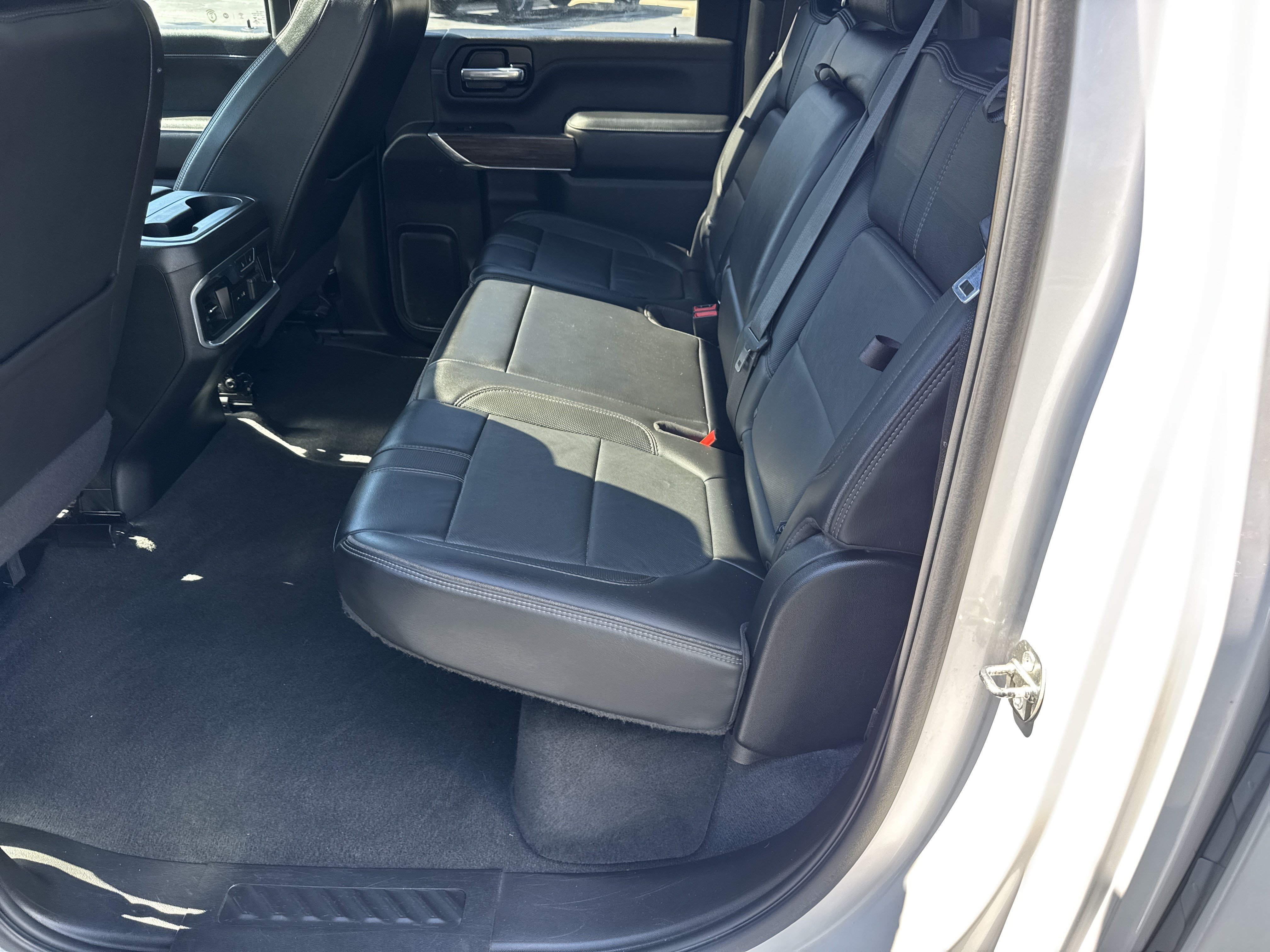 Used 2021 Chevrolet Silverado 3500 High Country w/ Z71 Off-Road Package AWD/4WD image 19