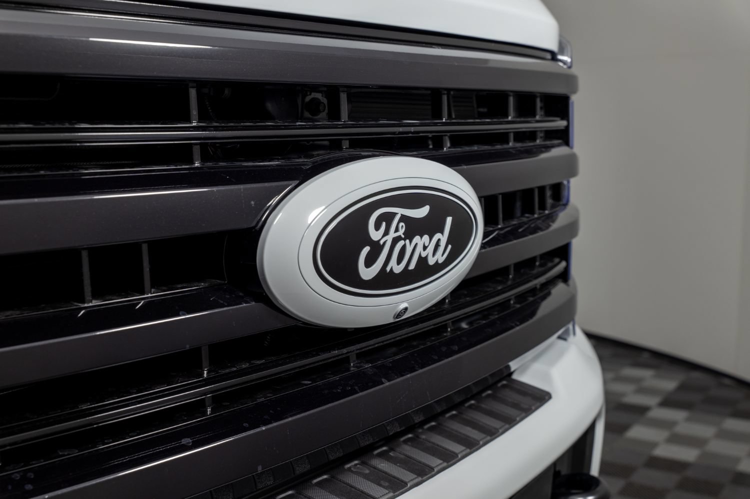 Used 2026 Ford F350 Platinum AWD/4WD image 47