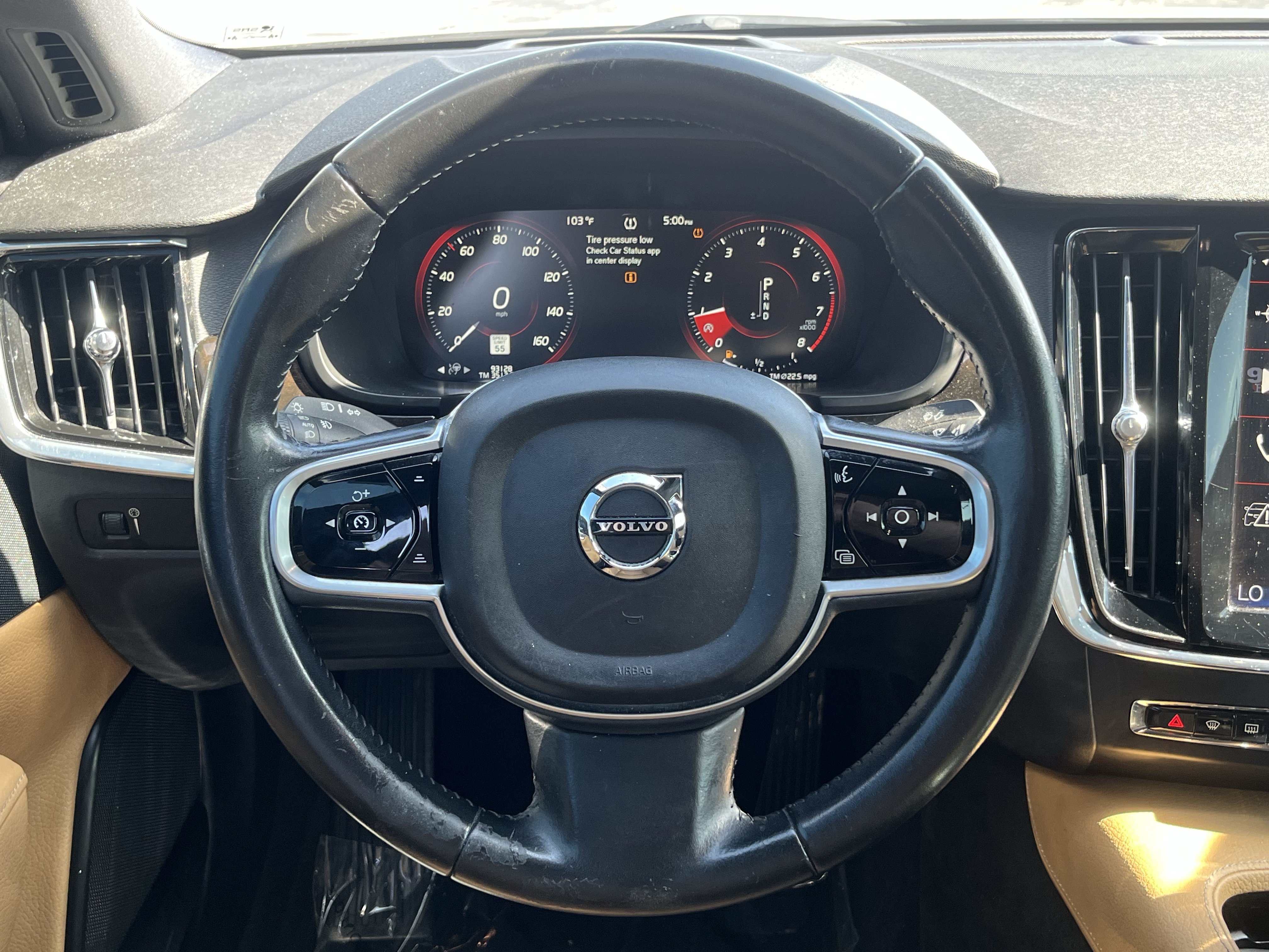 Used 2018 Volvo S90 T5 Momentum w/ Convenience Package FWD image 18