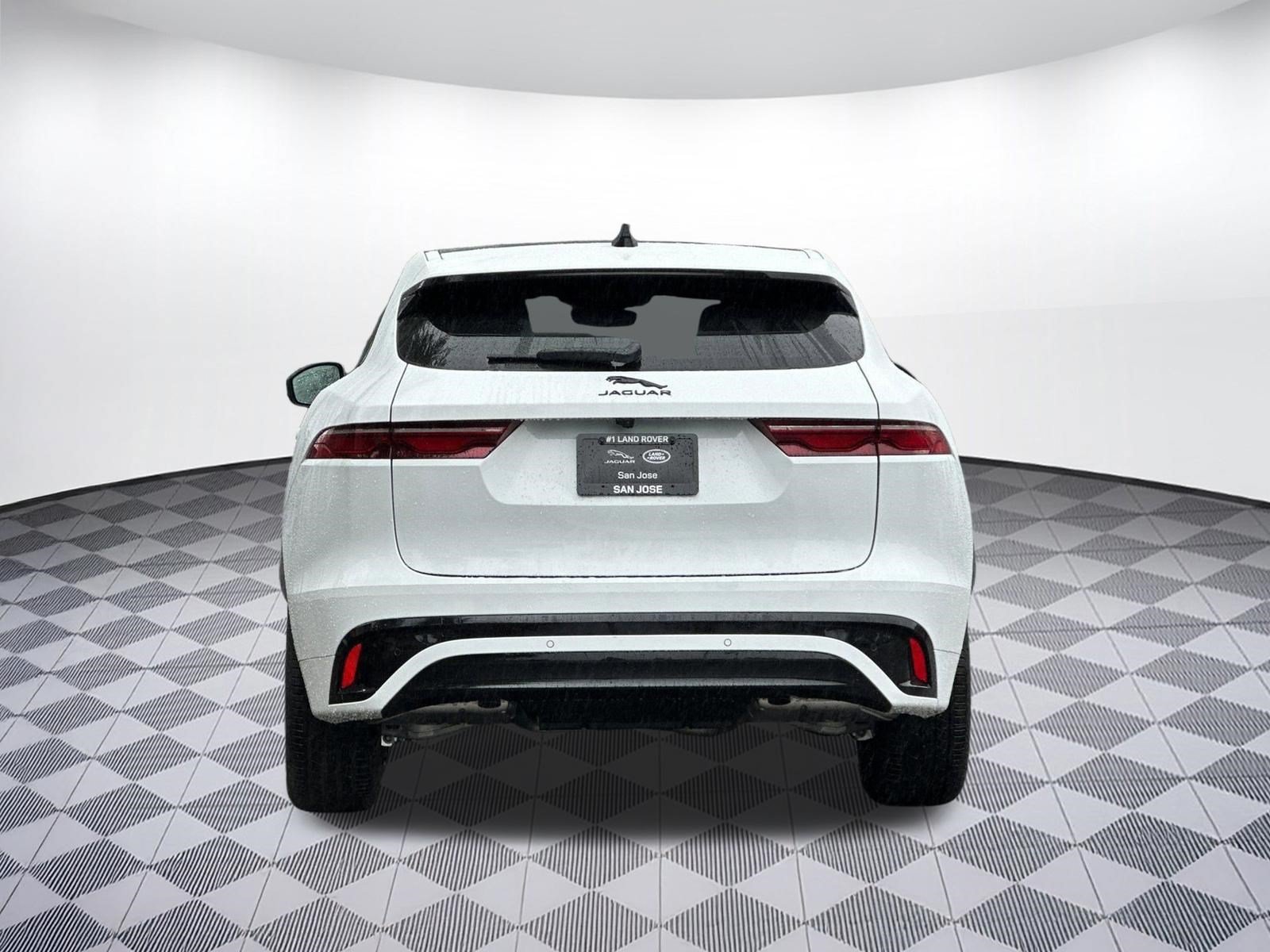 New 2025 Jaguar F-PACE R-Dynamic S AWD/4WD image 8