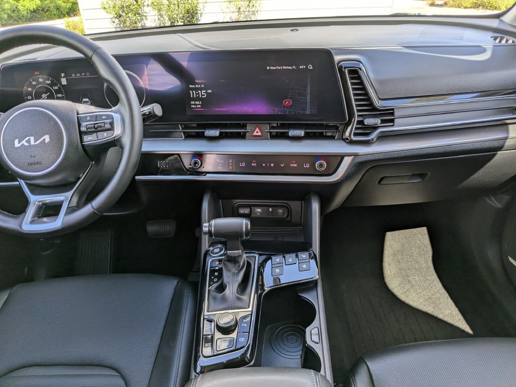 Certified 2024 Kia Sportage SX FWD image 17
