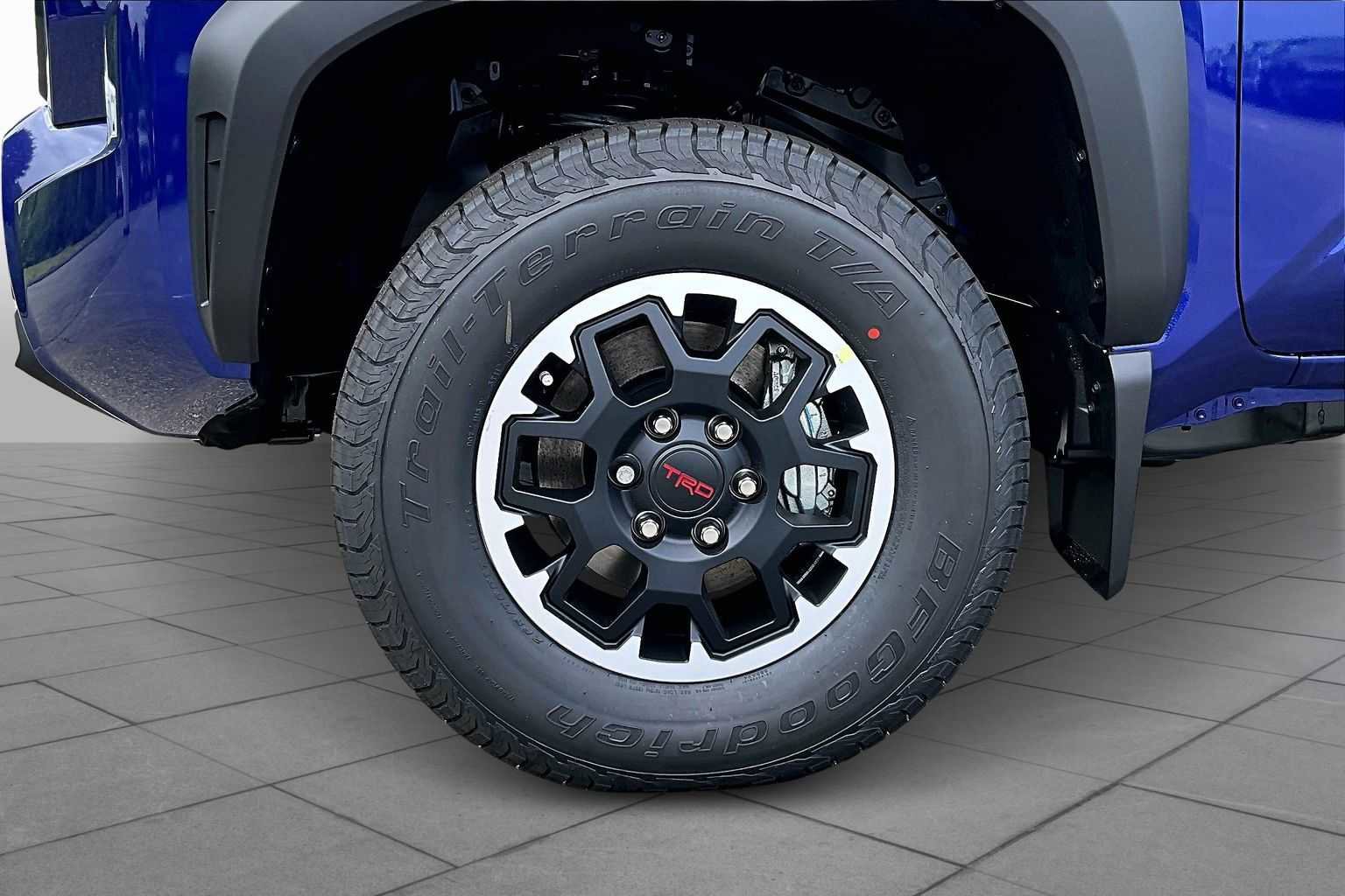 New 2025 Toyota Tacoma TRD Off-Road image 11
