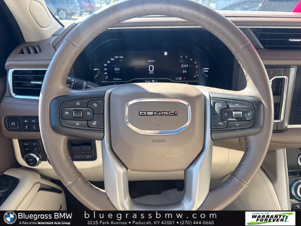 Used 2022 GMC Yukon Denali w/ Denali Ultimate Package AWD/4WD image 14