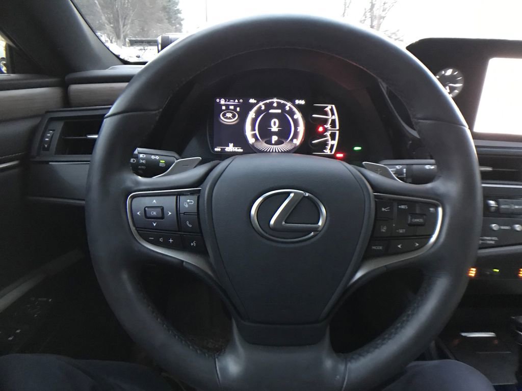 Used 2023 Lexus ES 350 w/ Premium Package image 8