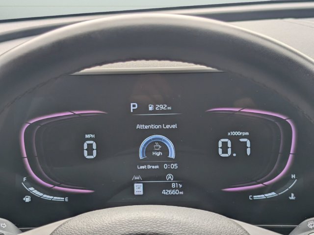 Certified 2025 Kia Sportage EX FWD image 17