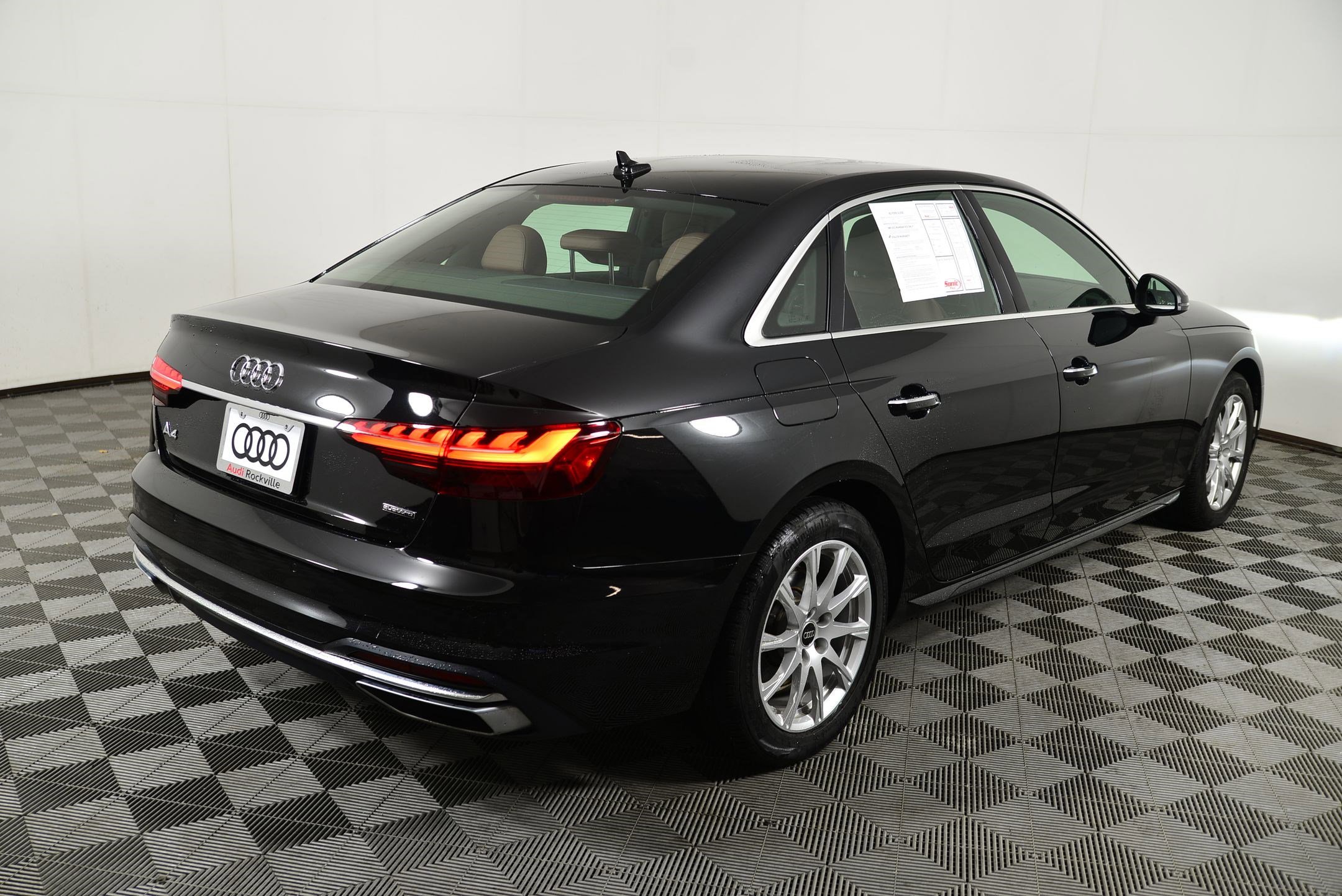 Certified 2023 Audi A4 2.0T Premium w/ Convenience Package image 9