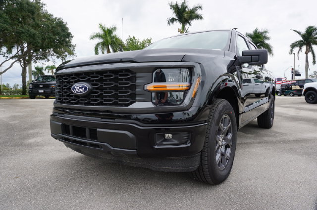 New 2026 Ford F150 STX w/ Equipment Group 200A RWD image 23
