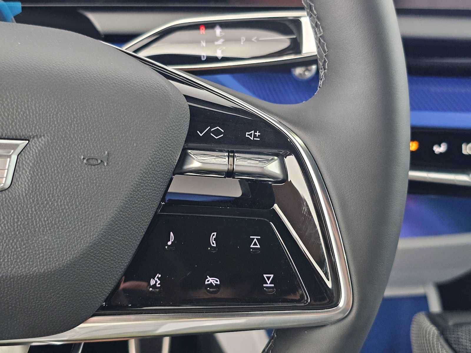 New 2027 Cadillac Optiq Premium Luxury AWD/4WD image 28
