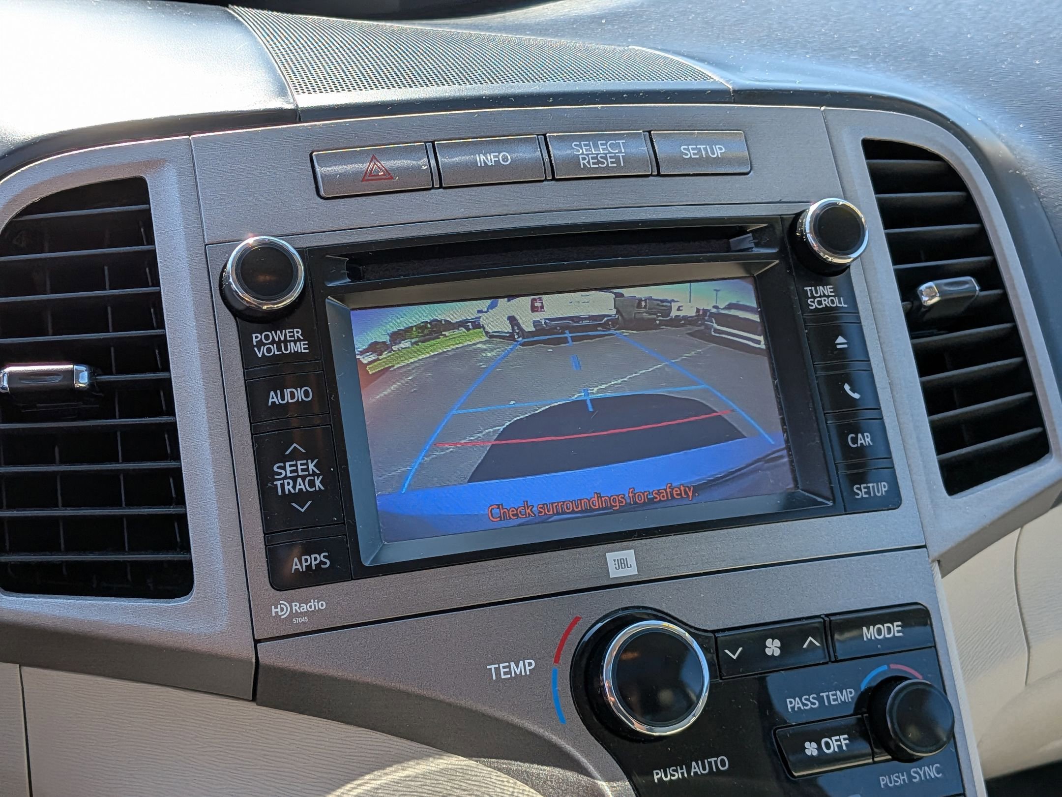 Used 2014 Toyota Venza XLE w/ XLE Premium Package FWD image 21