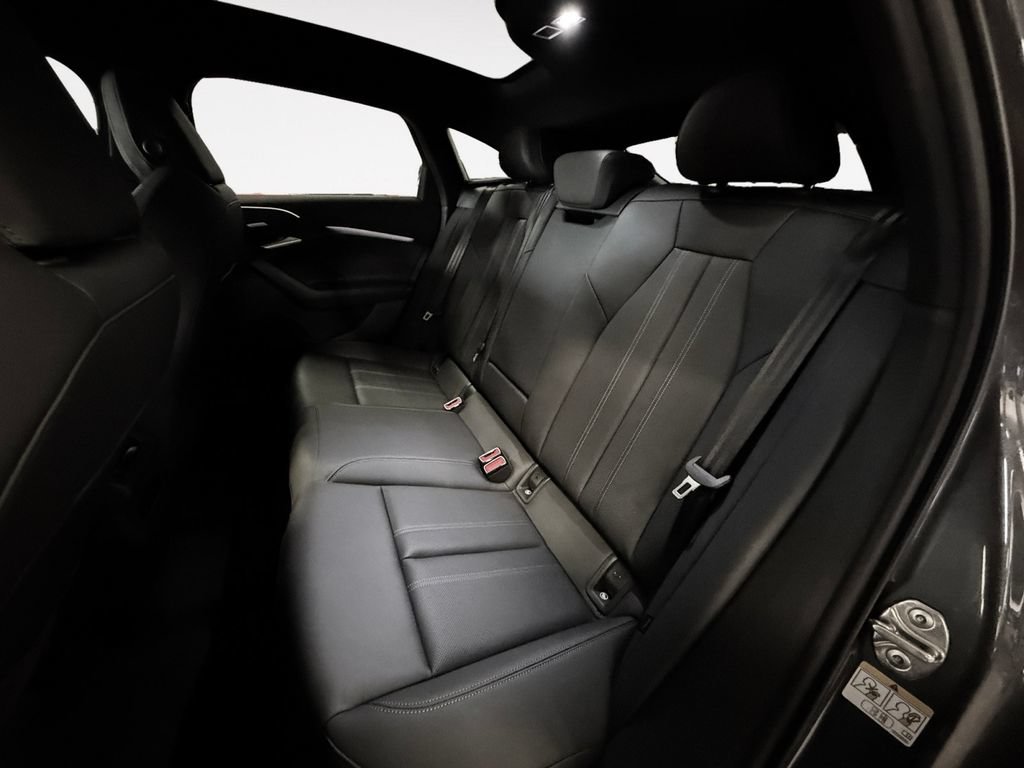 New 2027 Audi A6 e-tron Premium Plus AWD/4WD image 12