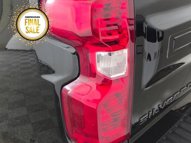 Used 2025 Chevrolet Silverado 1500 Custom Trail Boss w/ Dark Appearance Package image 13