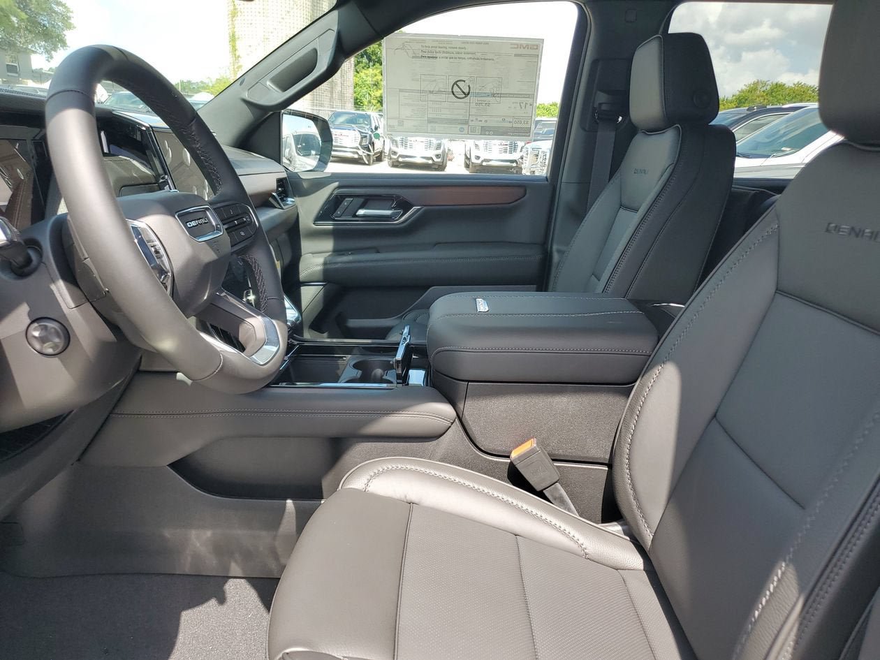 New 2026 GMC Yukon Denali RWD image 19