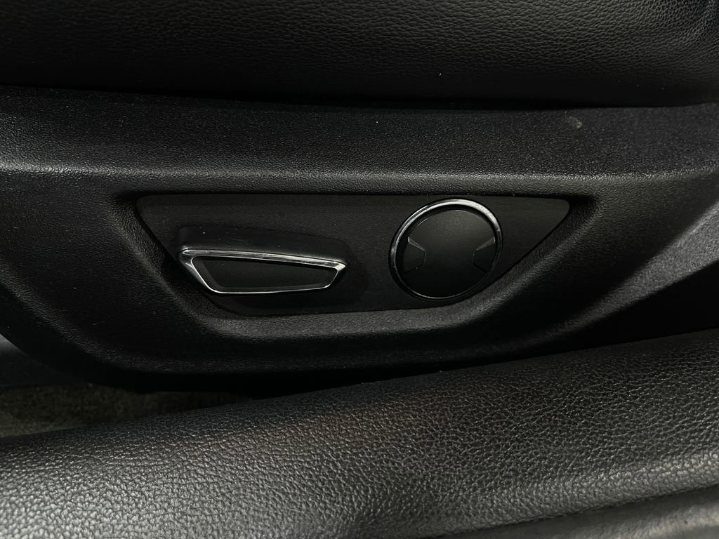 Used 2018 Ford Mustang Premium image 16