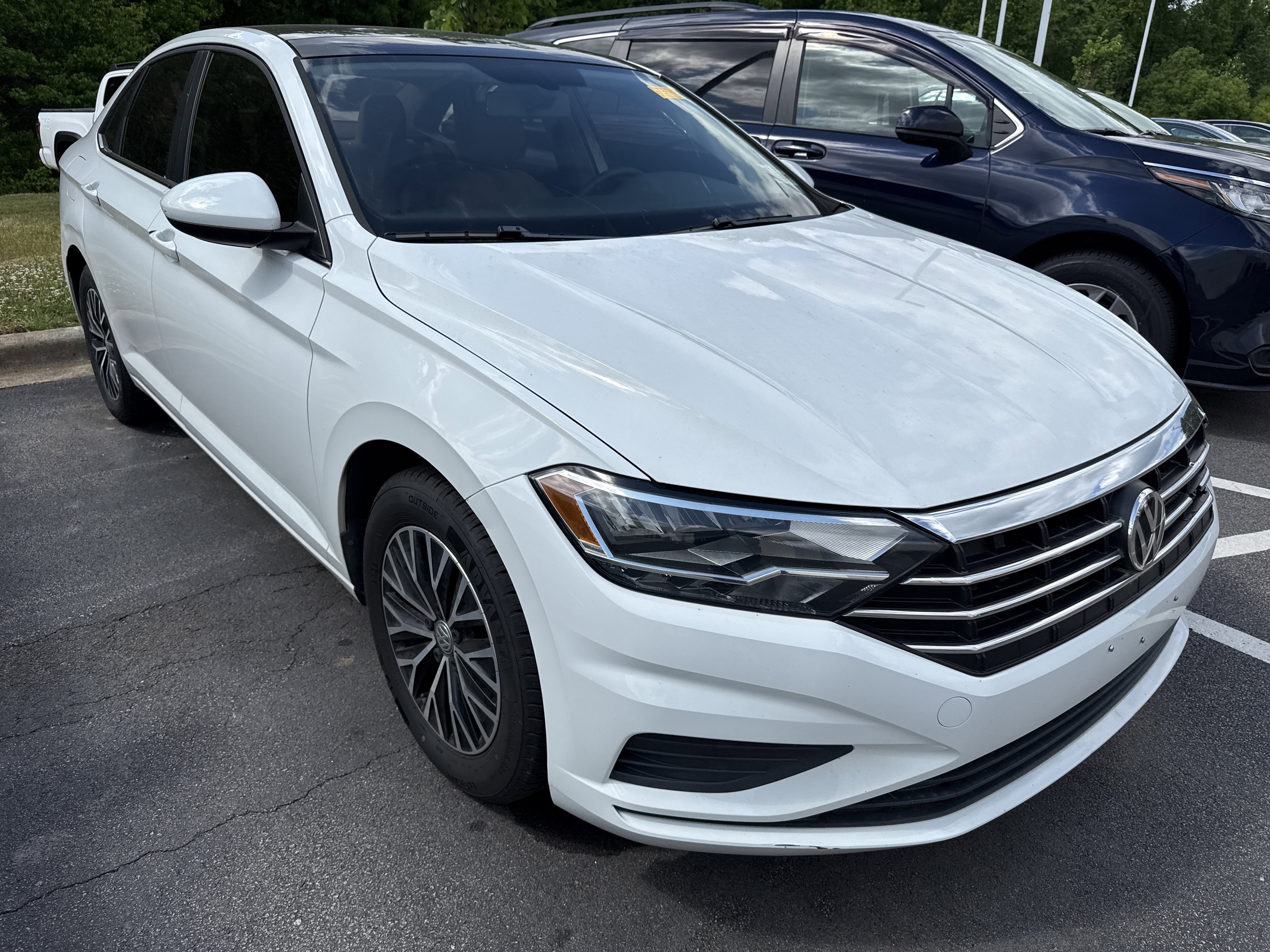 Used 2019 Volkswagen Jetta SE FWD image 36