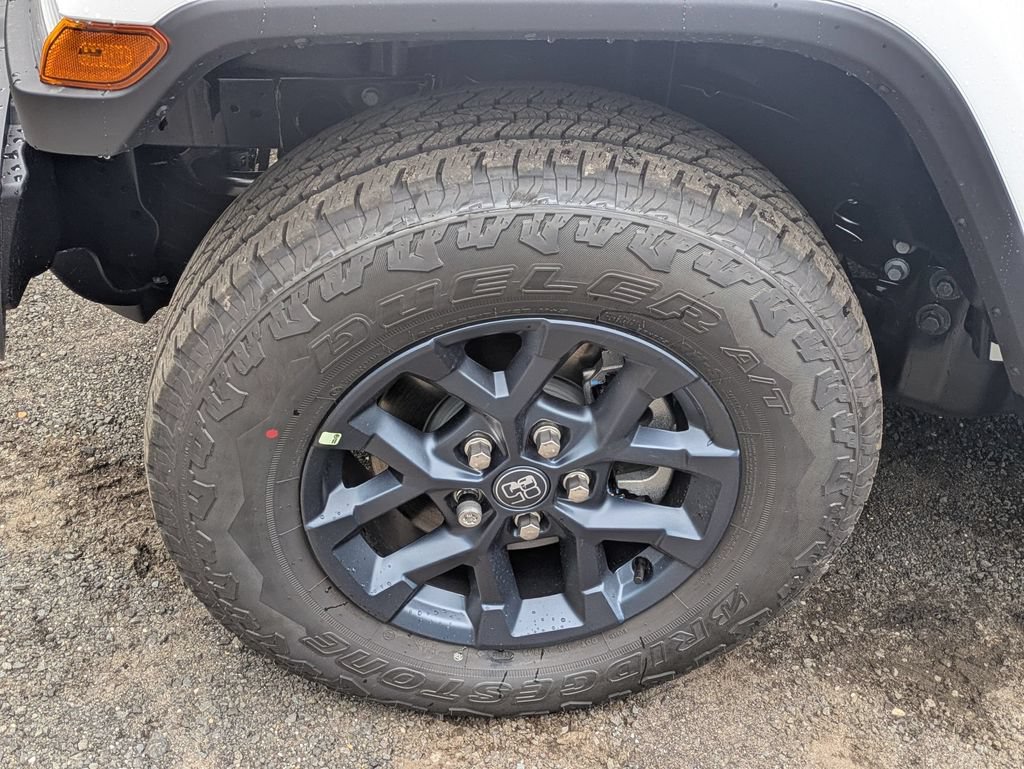 New 2026 Jeep Gladiator Sport AWD/4WD image 9