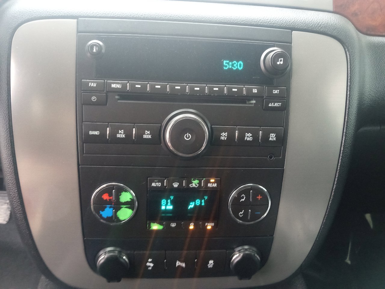 Used 2013 GMC Yukon SLE w/ Convenience Package image 11