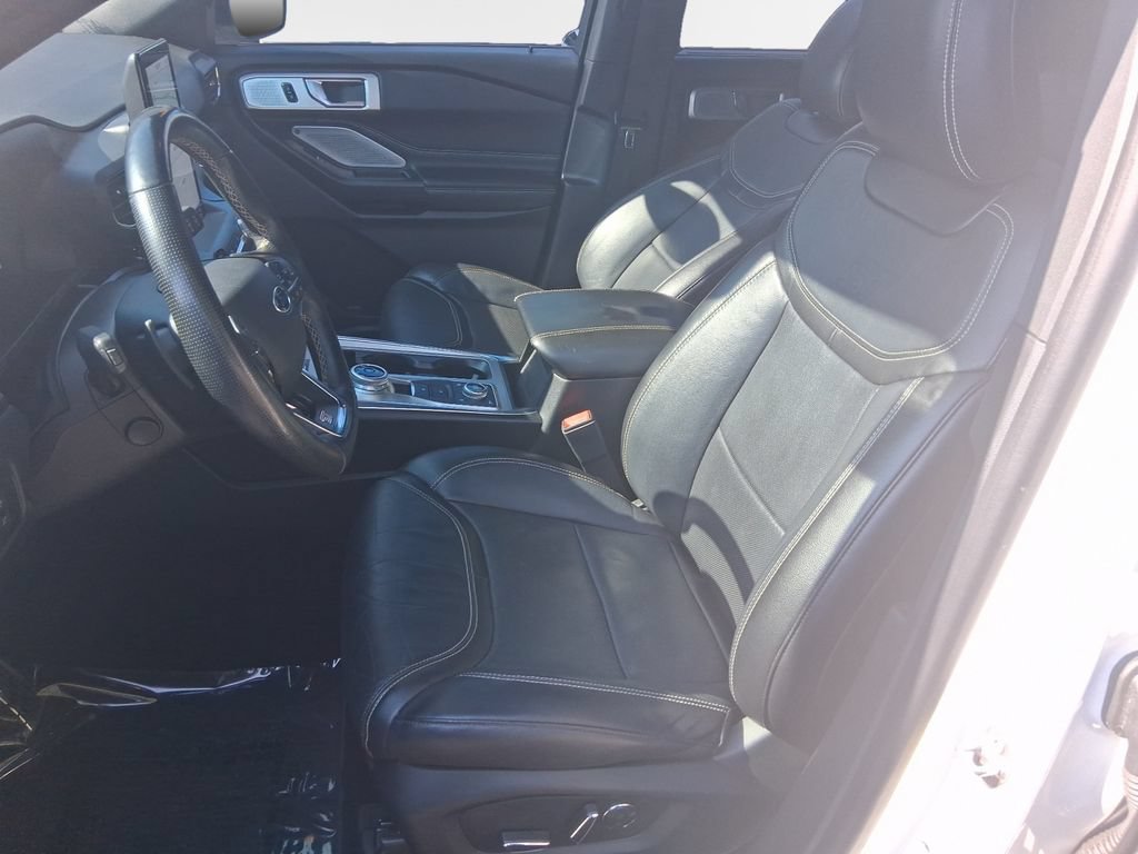 Used 2020 Ford Explorer ST w/ Premium Technology Package AWD/4WD image 12