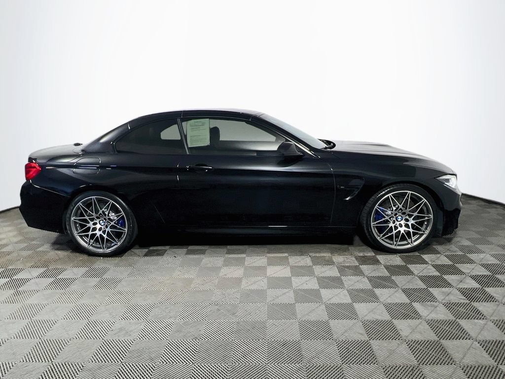 Used 2018 BMW M4 Convertible w/ Competition Package RWD image 8