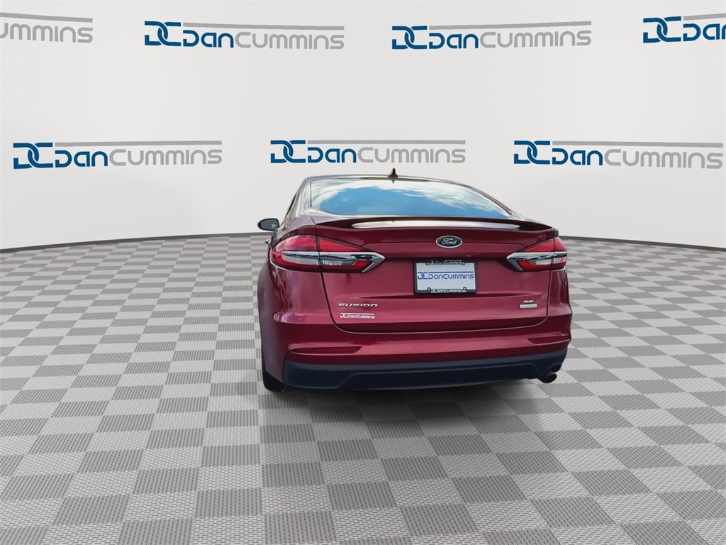 Used 2019 Ford Fusion SE w/ Equipment Group 151A image 7