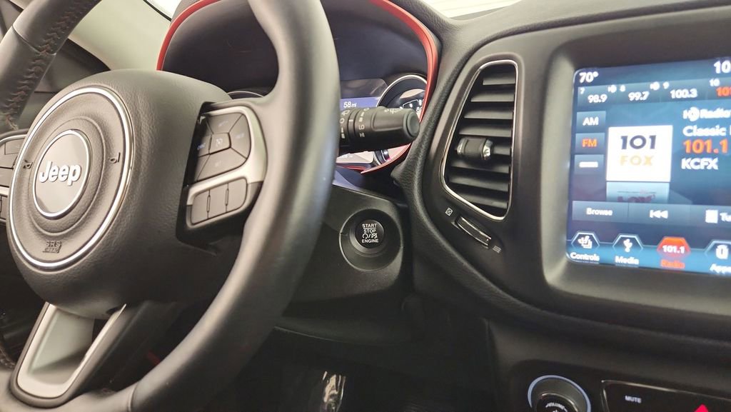 Used 2019 Jeep Compass Trailhawk w/ Cold Weather Group AWD/4WD image 20