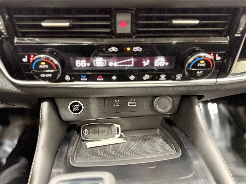 Used 2023 Nissan Rogue SL w/ SL Premium Package AWD/4WD image 27