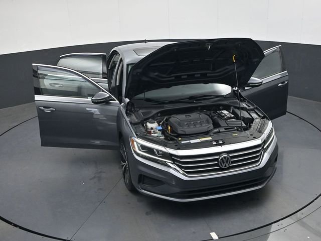 Used 2021 Volkswagen Passat 2.0T SE image 35