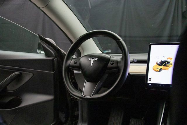 Used 2019 Tesla Model 3 Mid Range image 15
