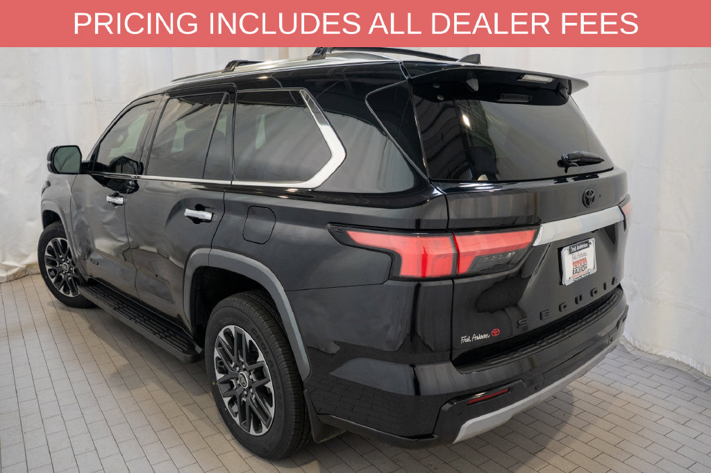 Used 2024 Toyota Sequoia Limited AWD/4WD image 4