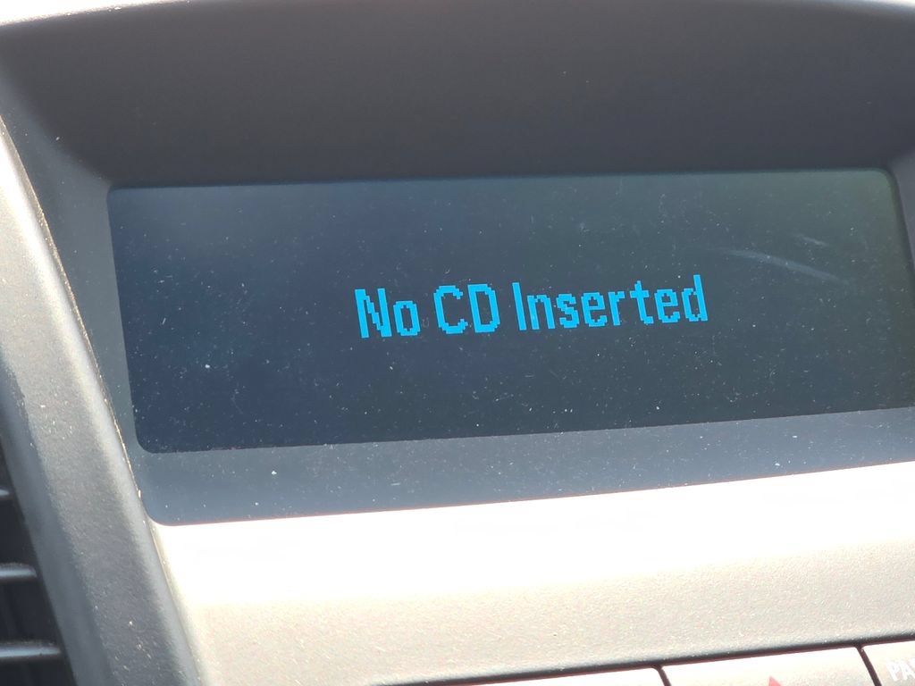 Used 2011 Buick Regal CXL Turbo FWD video 3