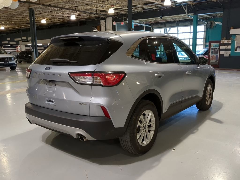 Used 2022 Ford Escape SE w/ Convenience Package image 7