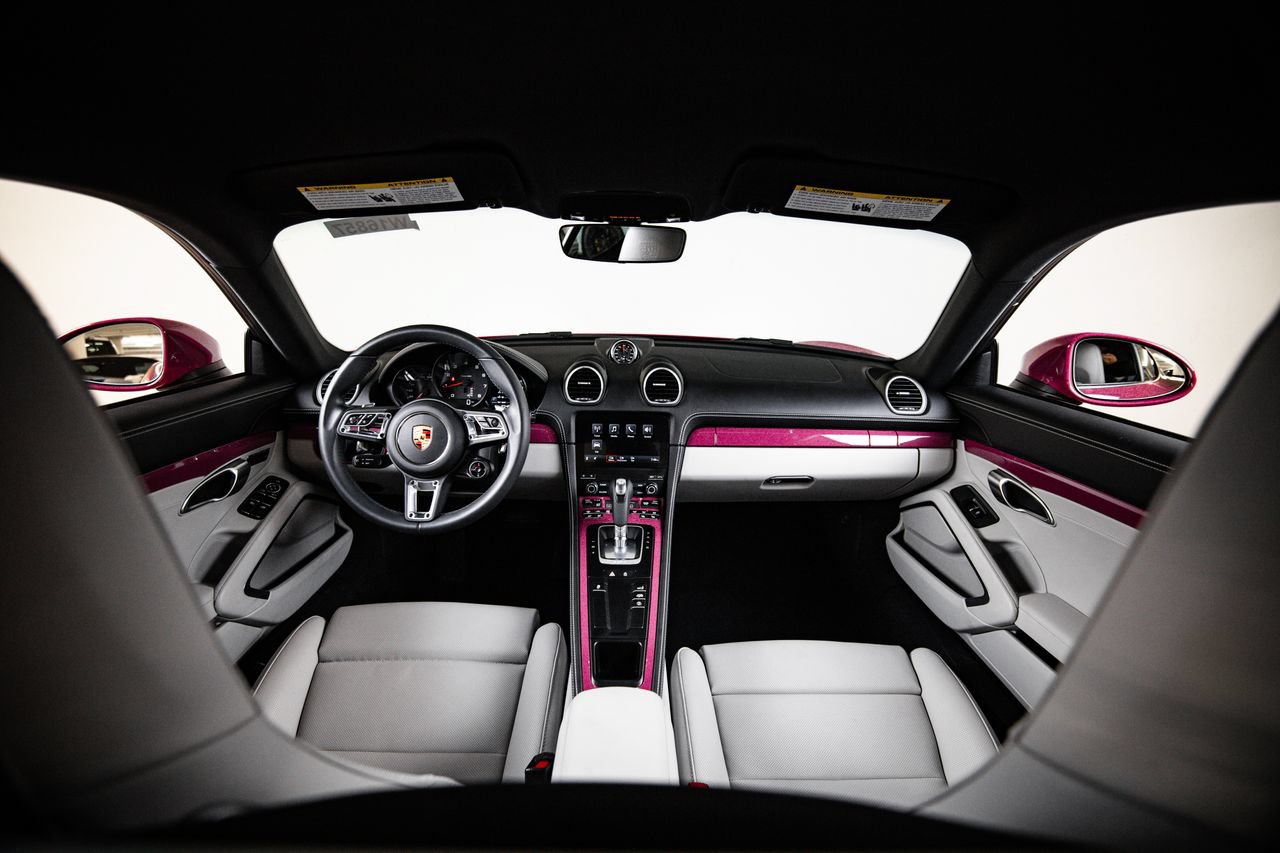 New 2025 Porsche 718 Cayman RWD image 24