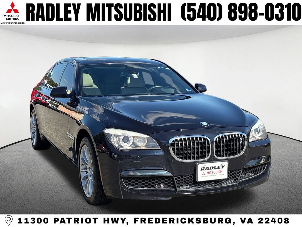 Used 2011 BMW 750Li xDrive AWD/4WD image 22