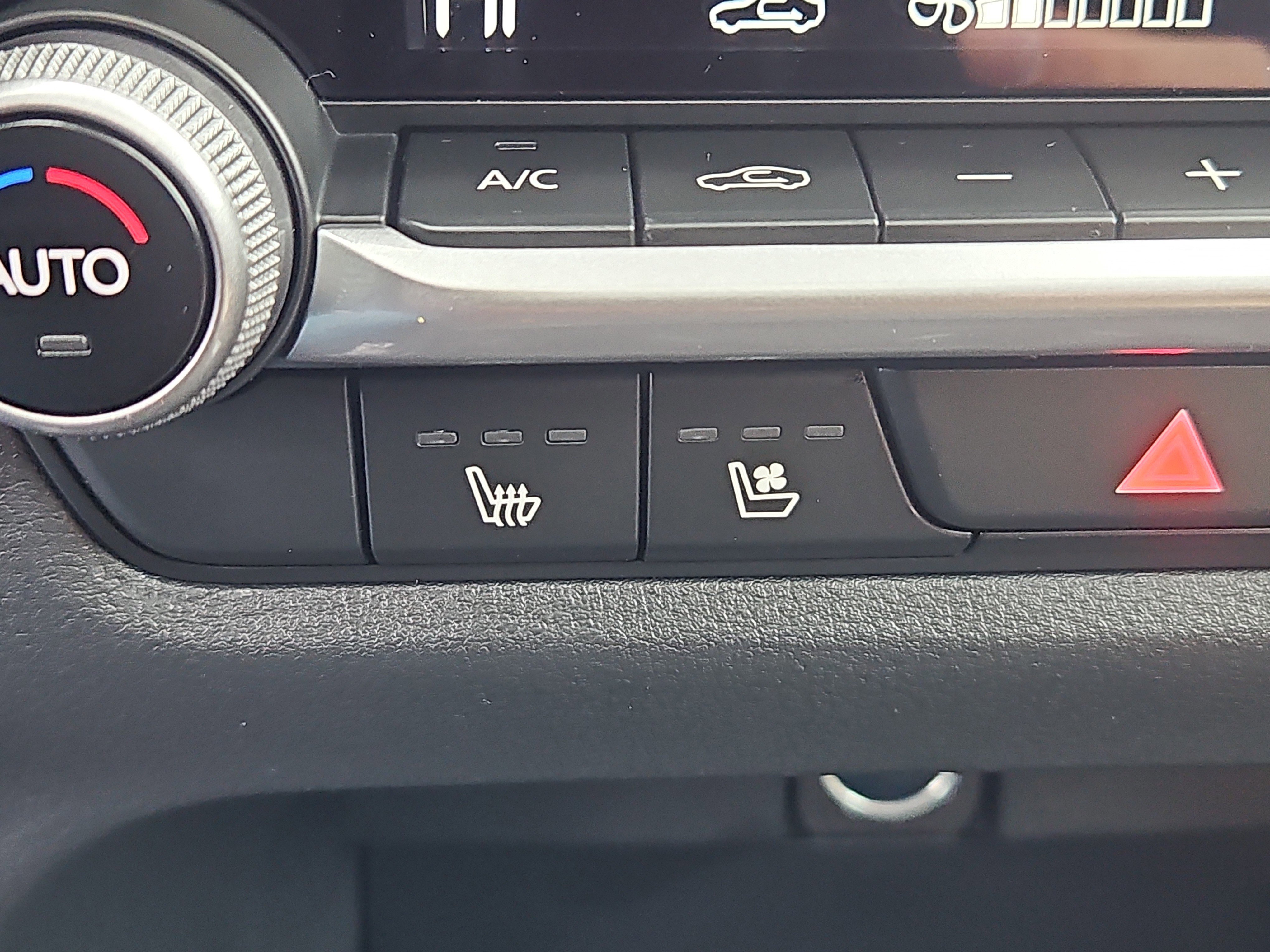 New 2026 MAZDA CX-50 AWD 2.5 Hybrid w/ Cargo Package image 11