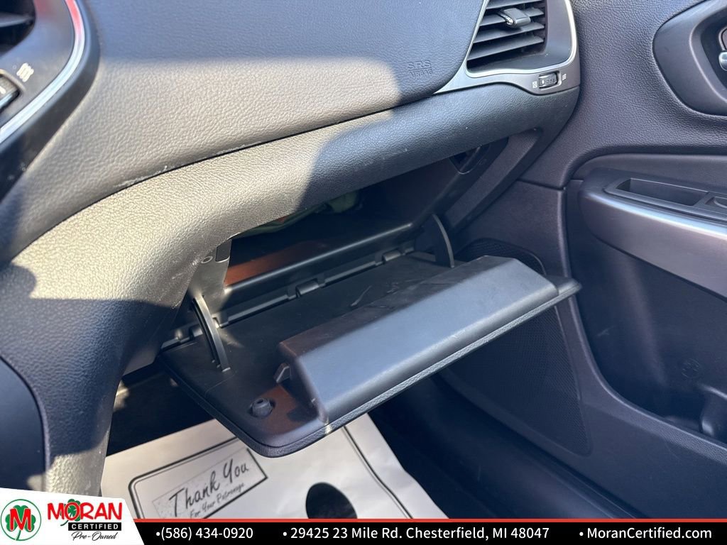 Used 2022 Jeep Cherokee Latitude Lux w/ Sun & Sound Group image 19