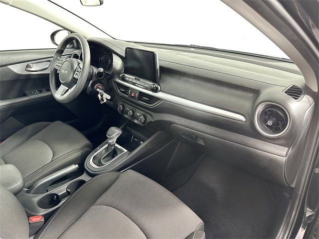 Used 2023 Kia Forte LXS image 27