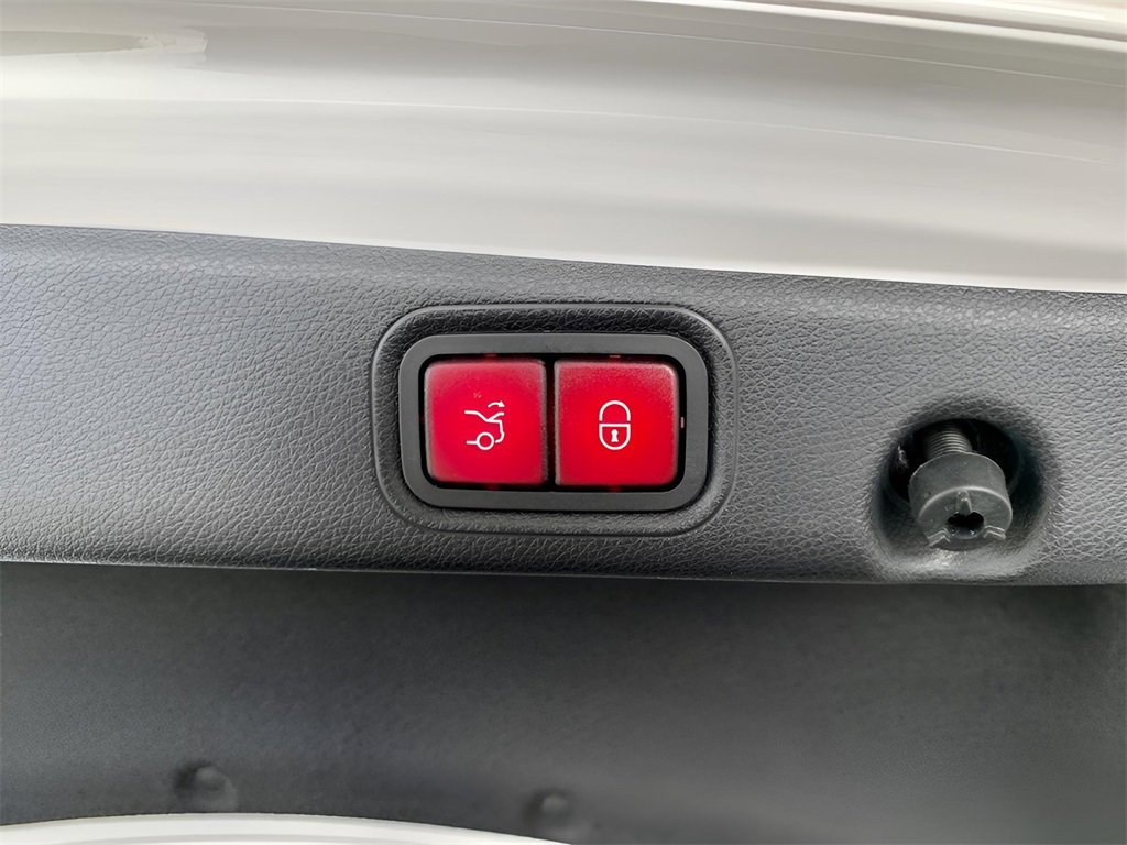 Used 2021 Mercedes-Benz E 350 Sedan image 24