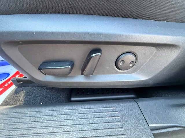 Certified 2023 Nissan Rogue SV image 15