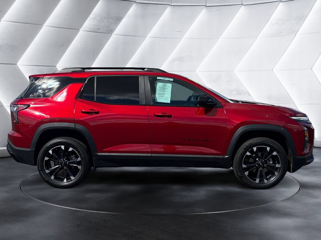Certified 2026 Chevrolet Equinox RS w/ Convenience Package III FWD image 6