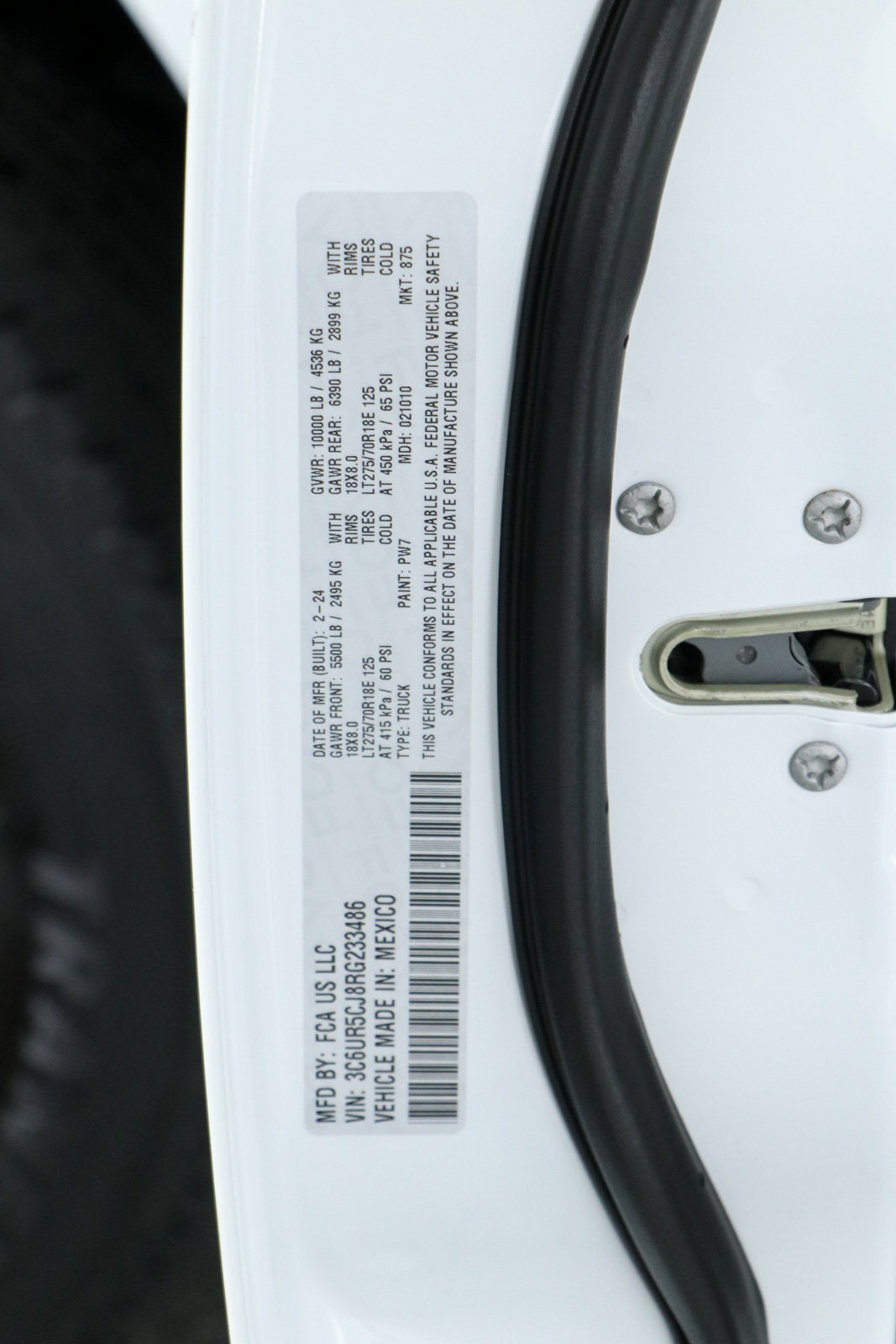 Used 2024 RAM 2500 Tradesman w/ Chrome Appearance Group AWD/4WD image 33
