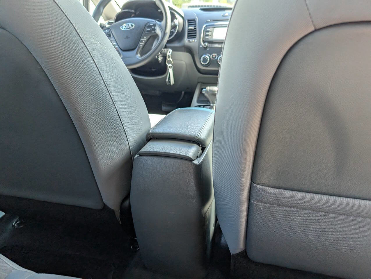 Used 2017 Kia Forte LX w/ LX Popular Package image 15