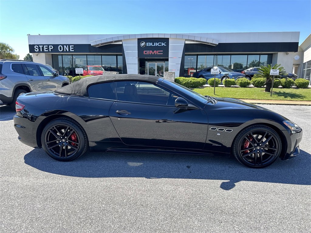 Used 2018 Maserati GranTurismo MC image 9