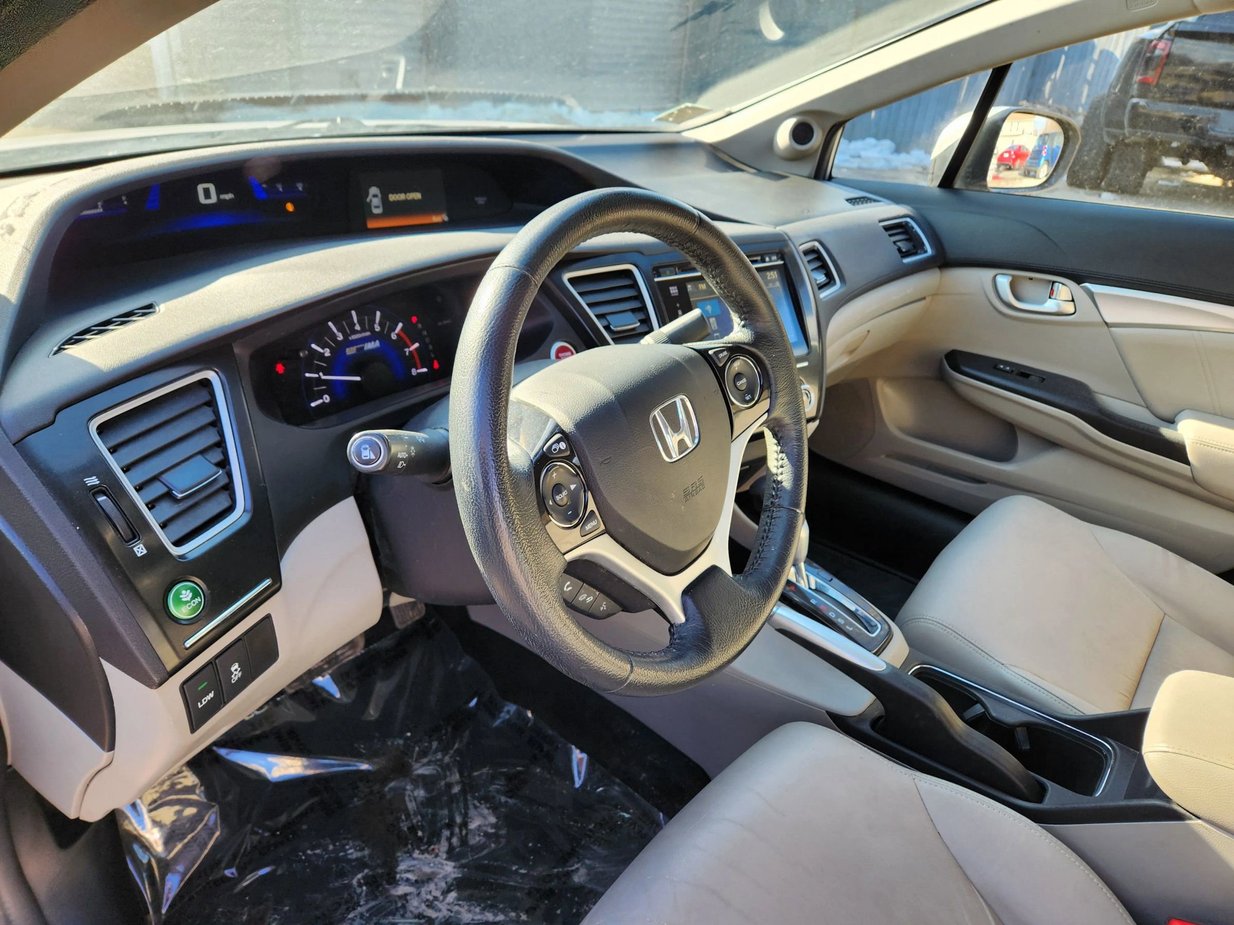 Used 2015 Honda Civic Hybrid Sedan image 24