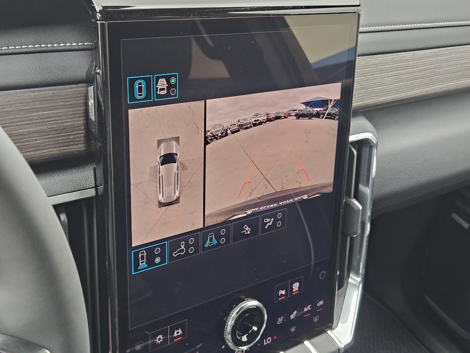 New 2027 GMC Acadia Denali FWD image 13