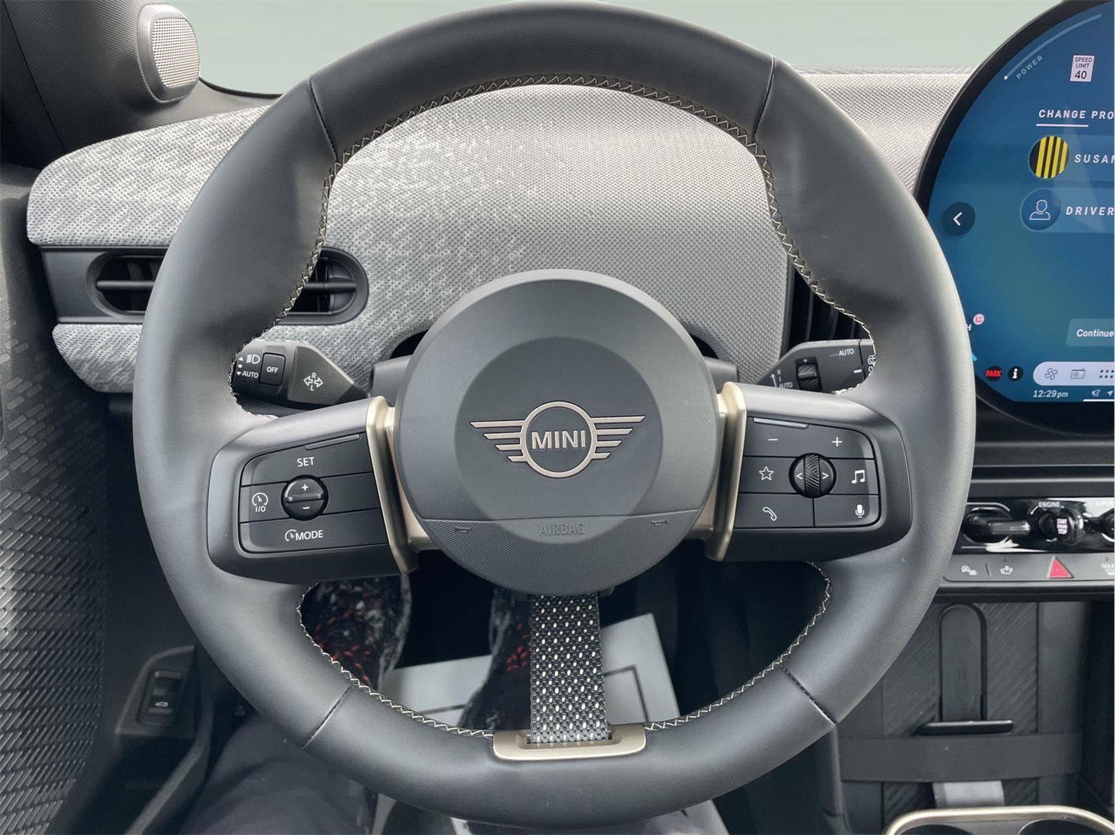 Used 2025 MINI Cooper S image 24