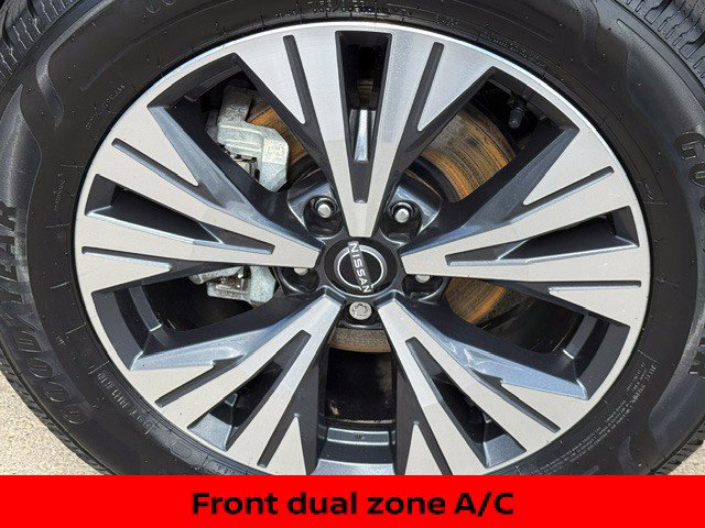 Certified 2023 Nissan Rogue SV AWD/4WD image 13