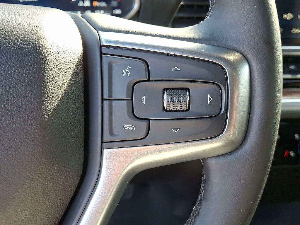 Used 2026 Chevrolet Silverado 1500 LT AWD/4WD image 18
