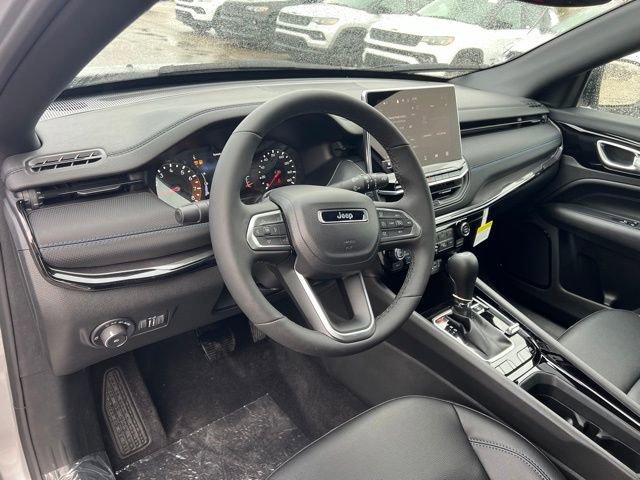 Used 2026 Jeep Compass Limited image 8