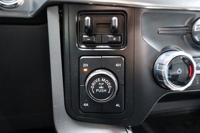 Used 2023 Ford F150 Lariat w/ Equipment Group 502A High image 30