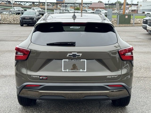 Certified 2024 Chevrolet Trax ACTIV w/ Sunroof Package image 4